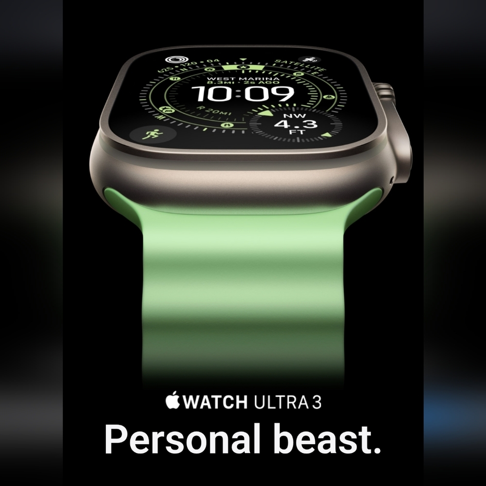 Apple Watch Ultra 3 - Natural Case With Black Ocean Band